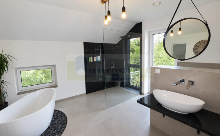 Badezimmer de Luxe