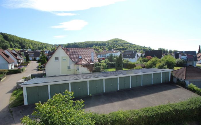 Balkonansicht Garagen