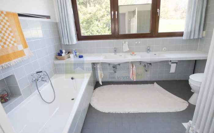 Badezimmer mit Ausblick