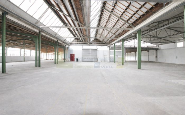 Halle/Produktion