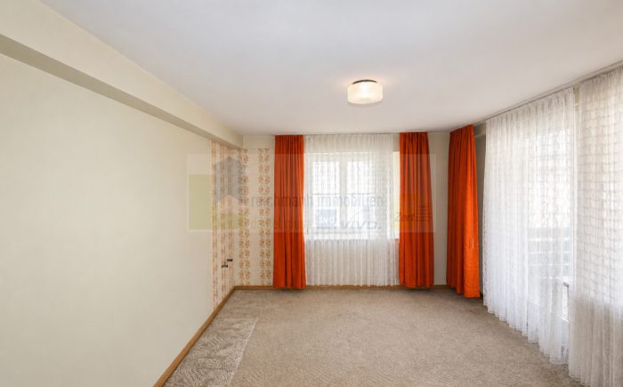 Zimmer 2 OG