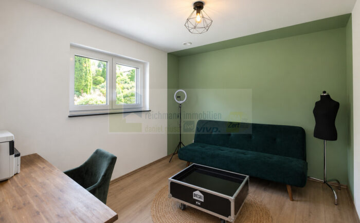 Büro/Zimmer
