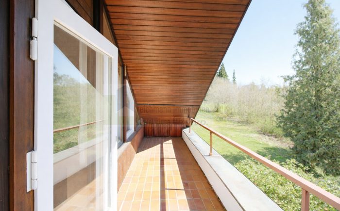 Balkon mit Blick ins Grüne