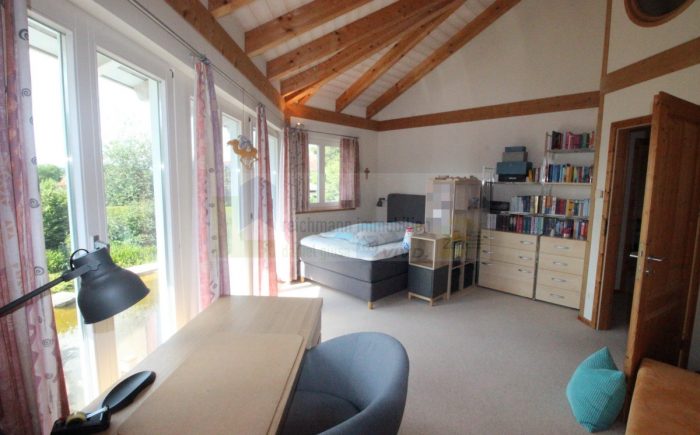 Kinder- / Gästezimmer mit Ausblick