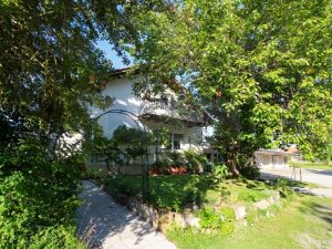 Wohnhaus / Eingang / Hof