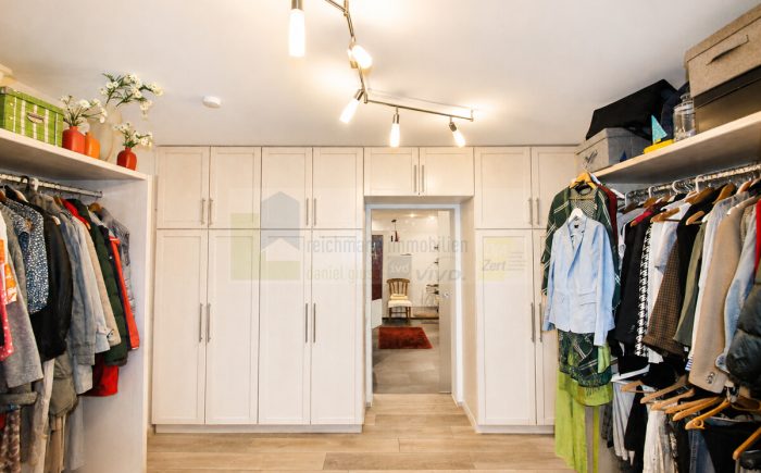 Ankleidezimmer Souterain